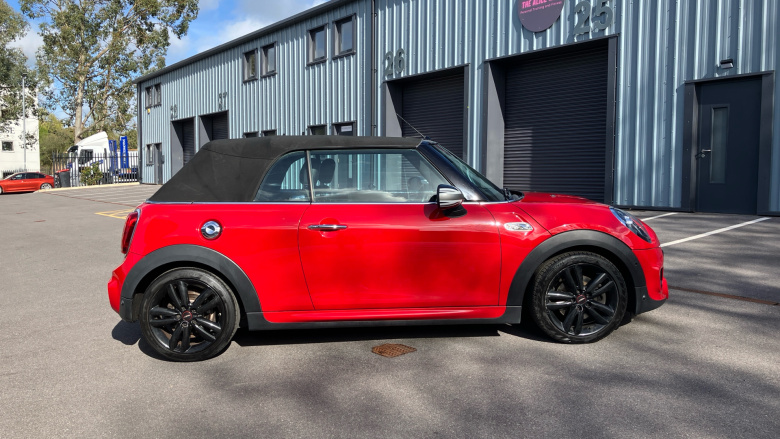MINI Convertible 2.0 Cooper S Sport II 2dr Auto Petrol Convertible
